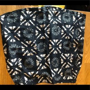 Madewell Distance Skirt in Batik Grid Black &White